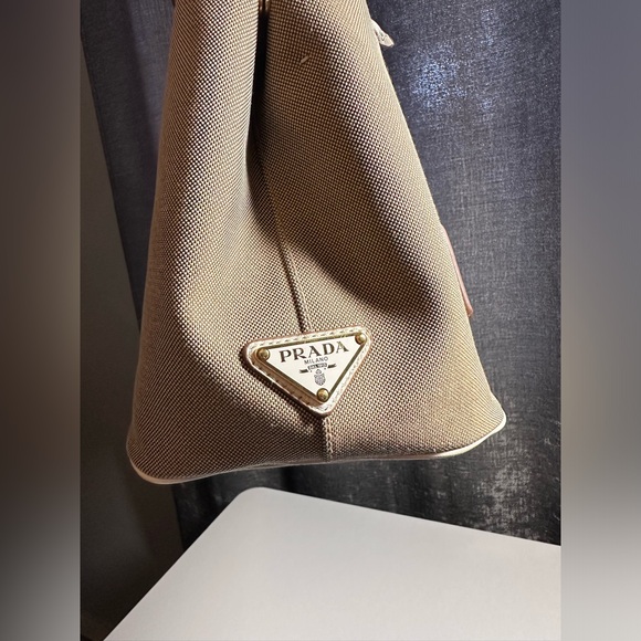 Prada White Jacquard Logo Tote 2-way design Crossbody or Handbag - Picture 7 of 16